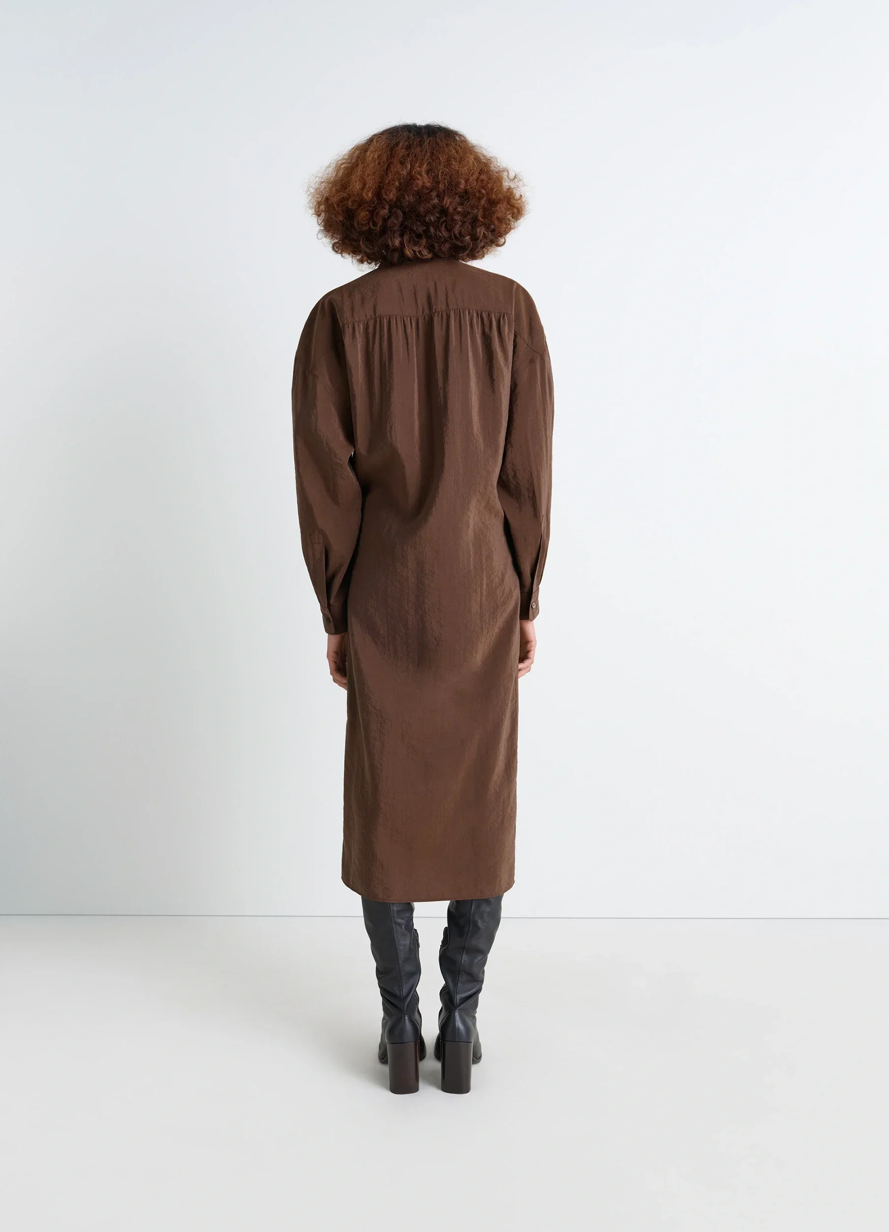STRAIGHT COLLAR TWISTED DRESS IN DRY SILK - Image 3