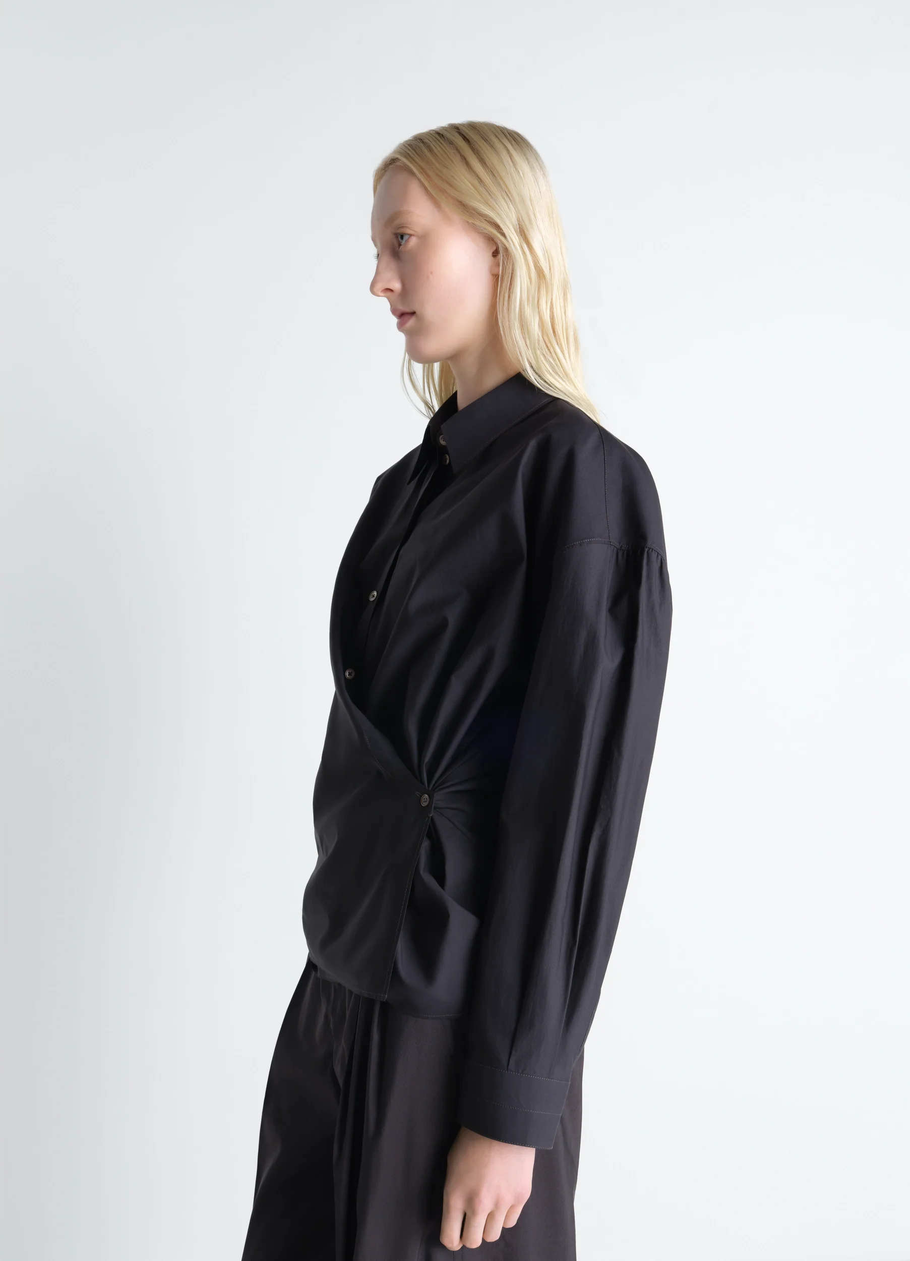 STRAIGHT COLLAR TWISTED SHIRT IN COTTON SILK - Image 3