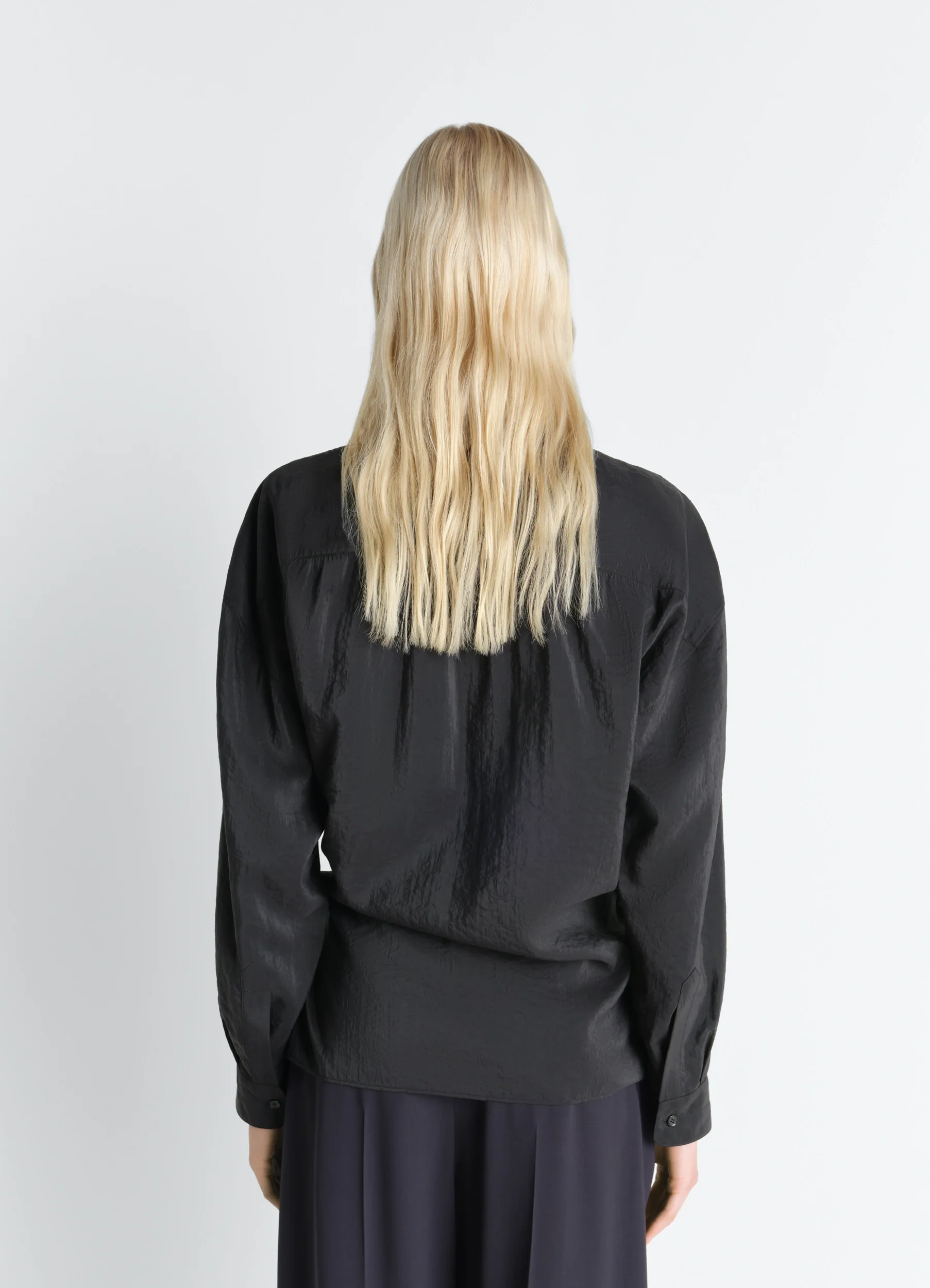 STRAIGHT COLLAR TWISTED SHIRT IN DRY SILK - Image 5