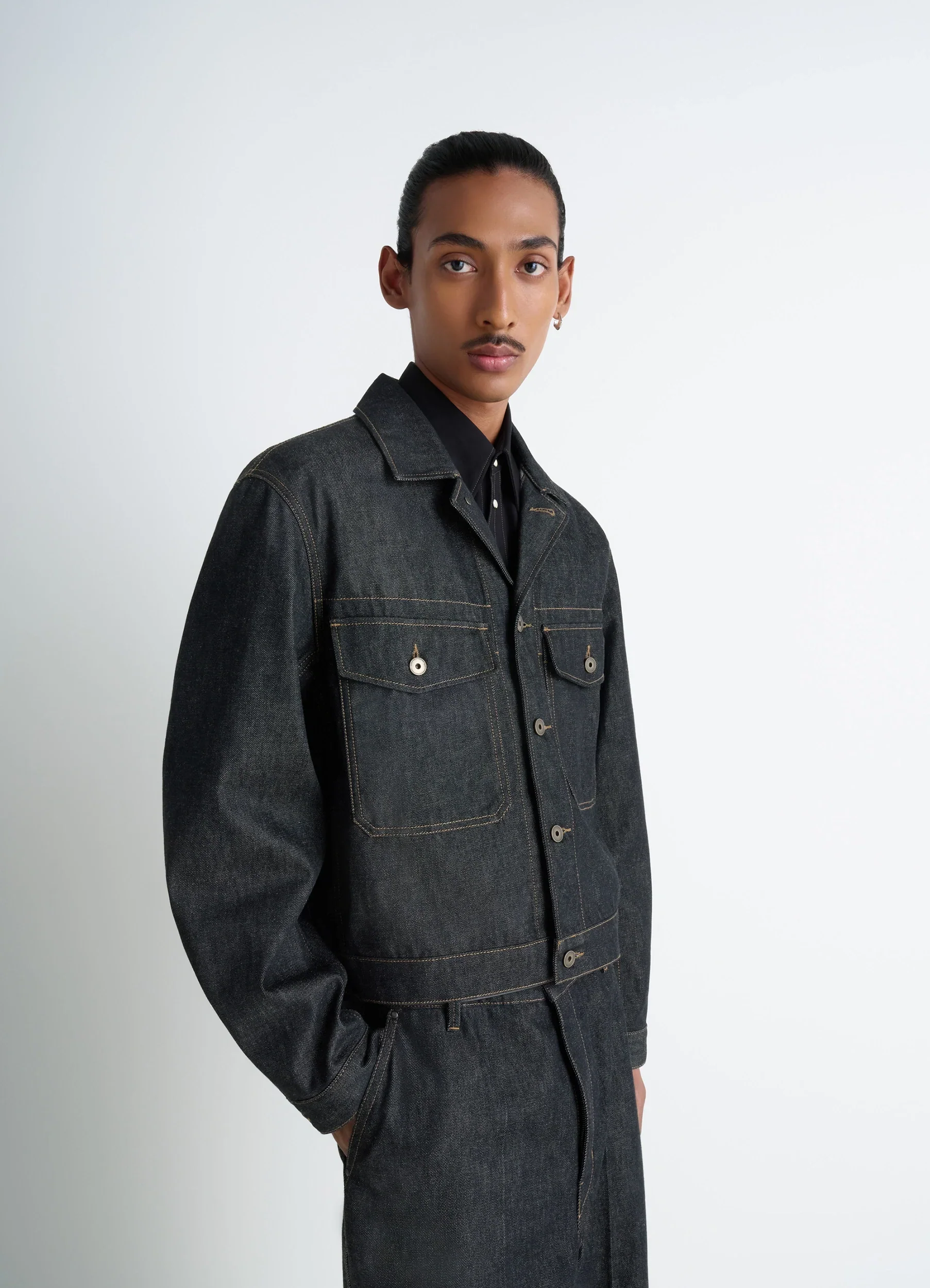 TRUCKER JACKET IN DENIM - Image 3
