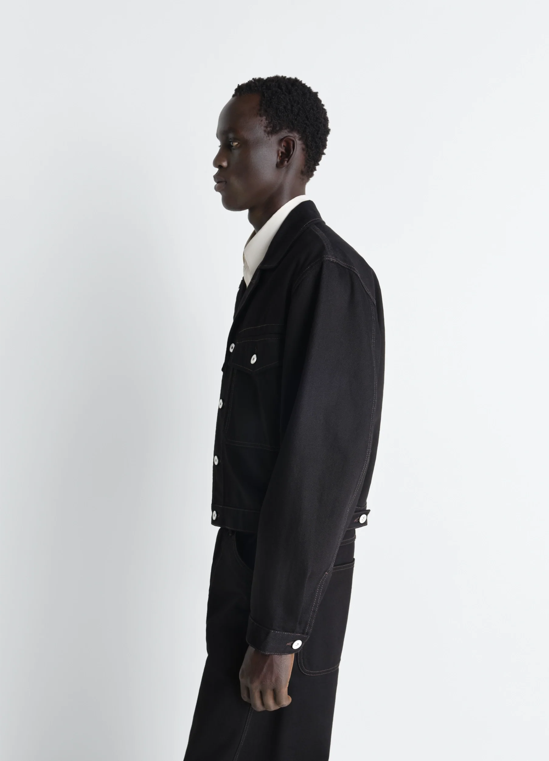 TRUCKER JACKET IN DENIM - Image 4