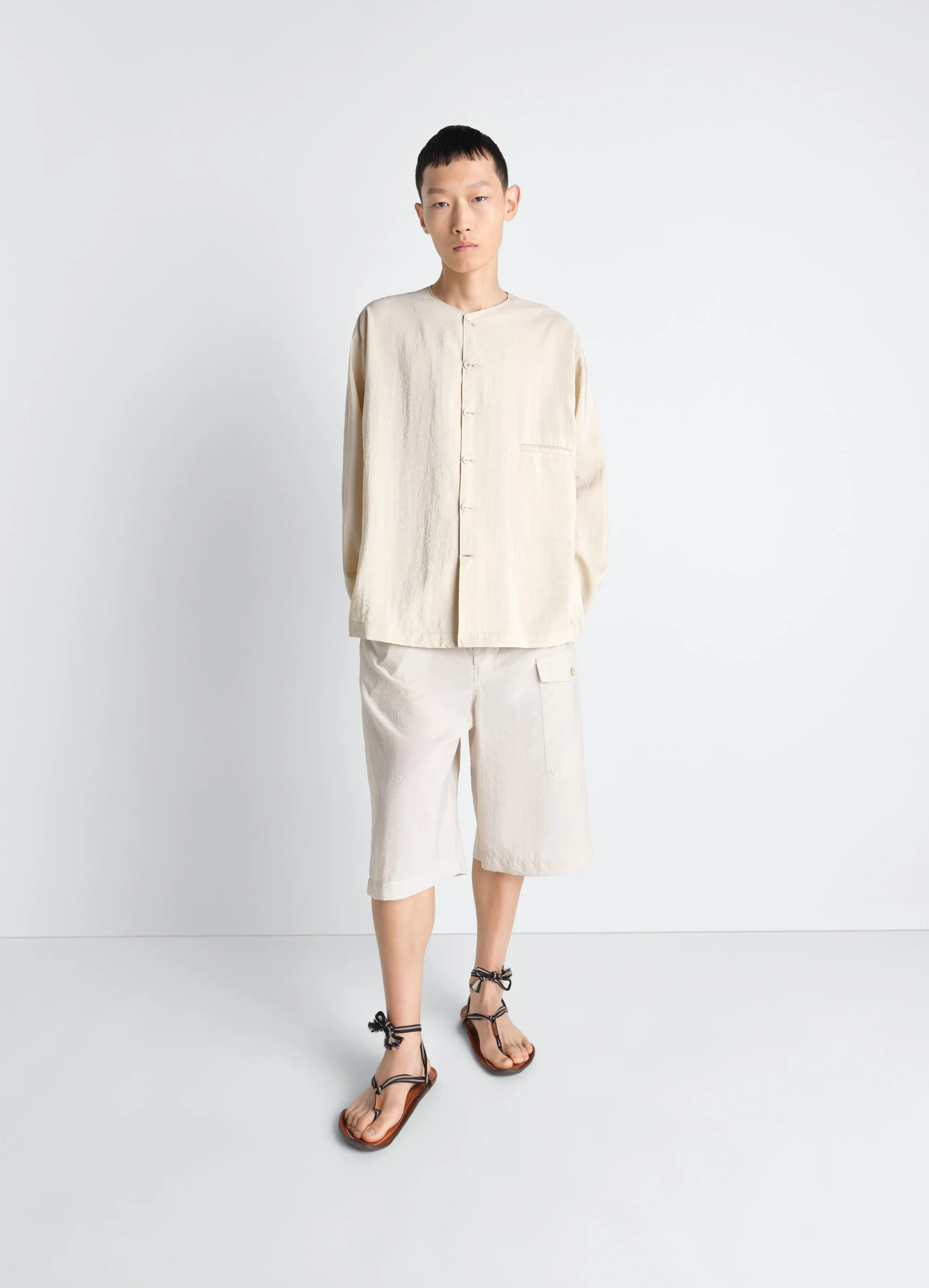 V-NECK SHIRT IN DRY SILK - Image 2