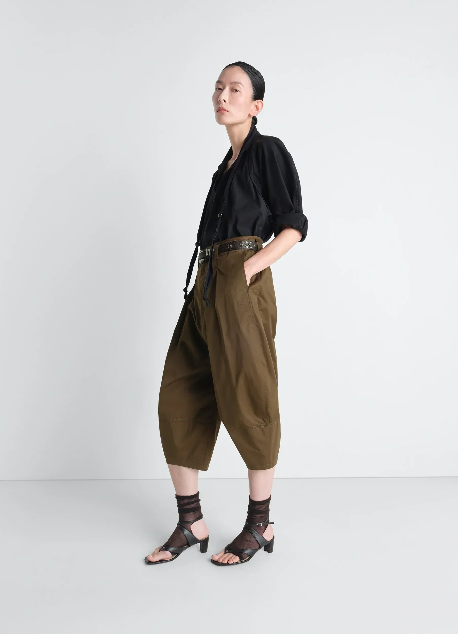 VOLUME BERMUDAS IN COTTON SATIN - Image 2