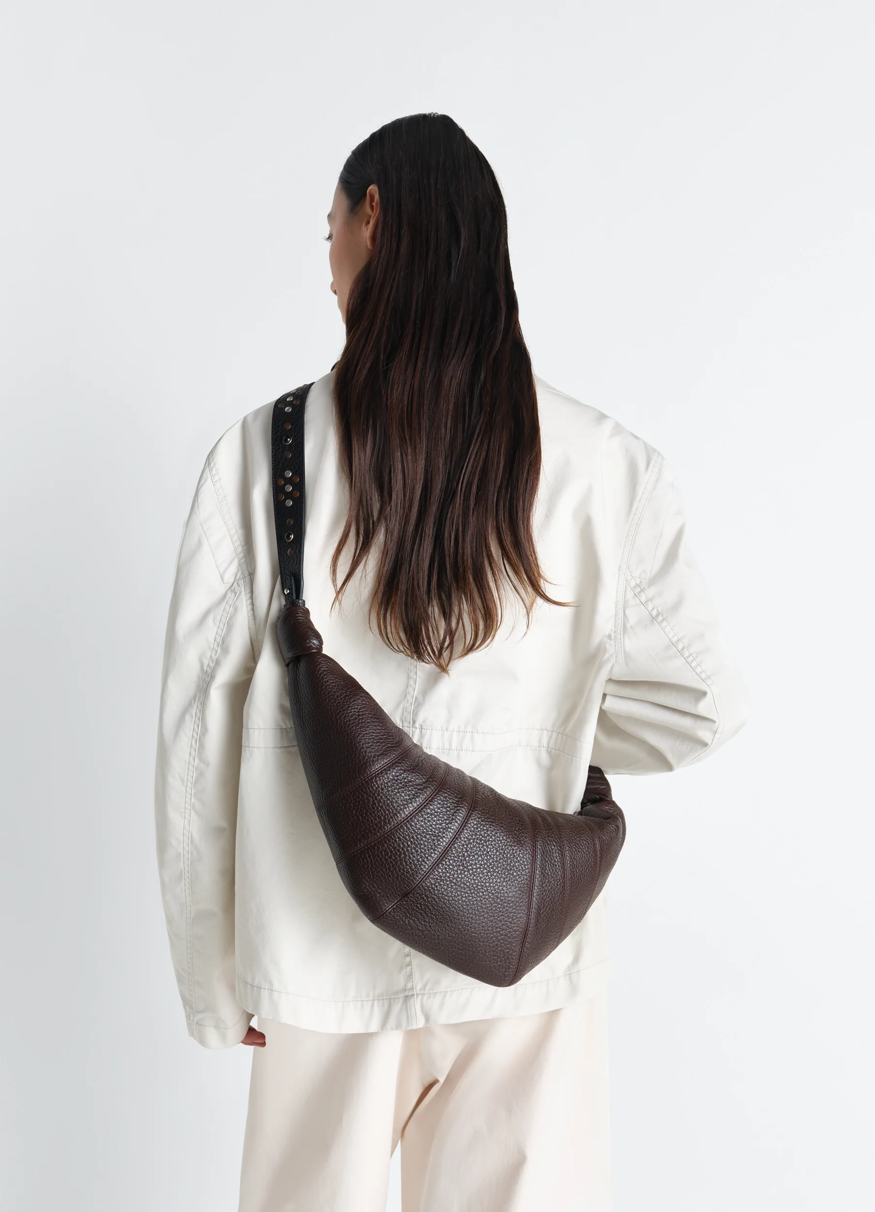 WESTERN STUDS MEDIUM CROISSANT BAG IN LEATHER - Image 2