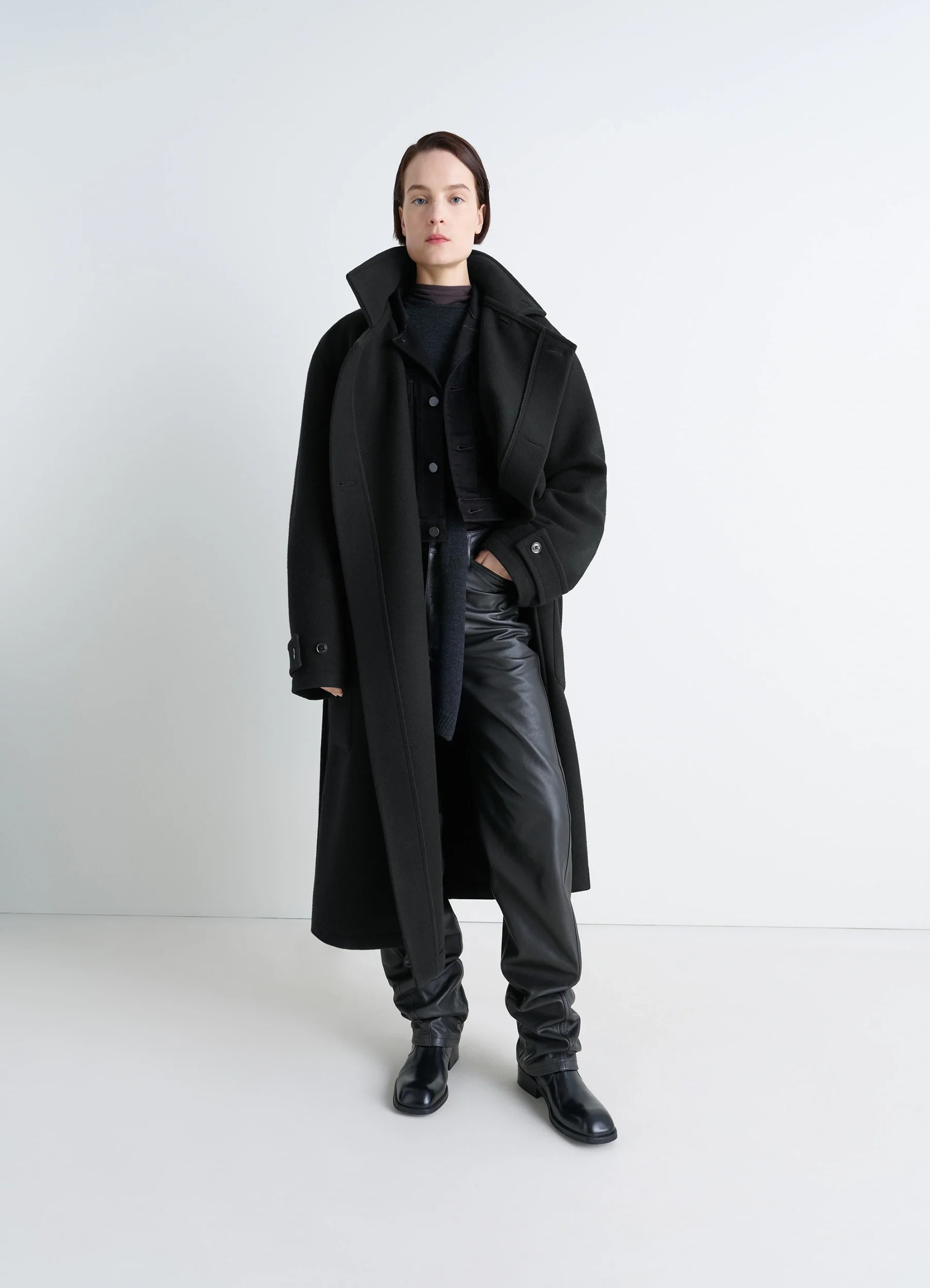 WRAP COAT IN WOOL - Image 2