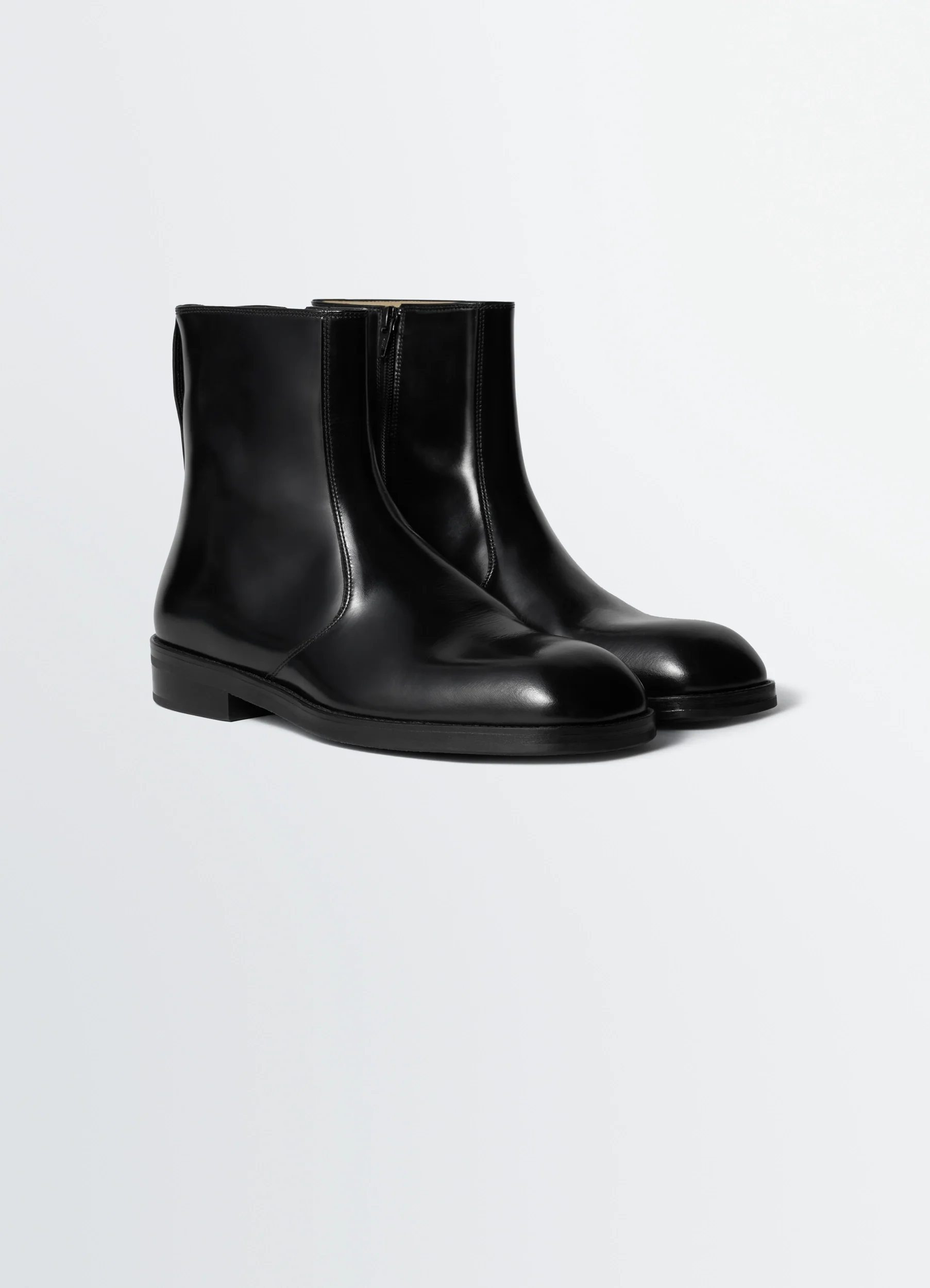 ZIPPED BOOTS IN LEATHER - Image 3