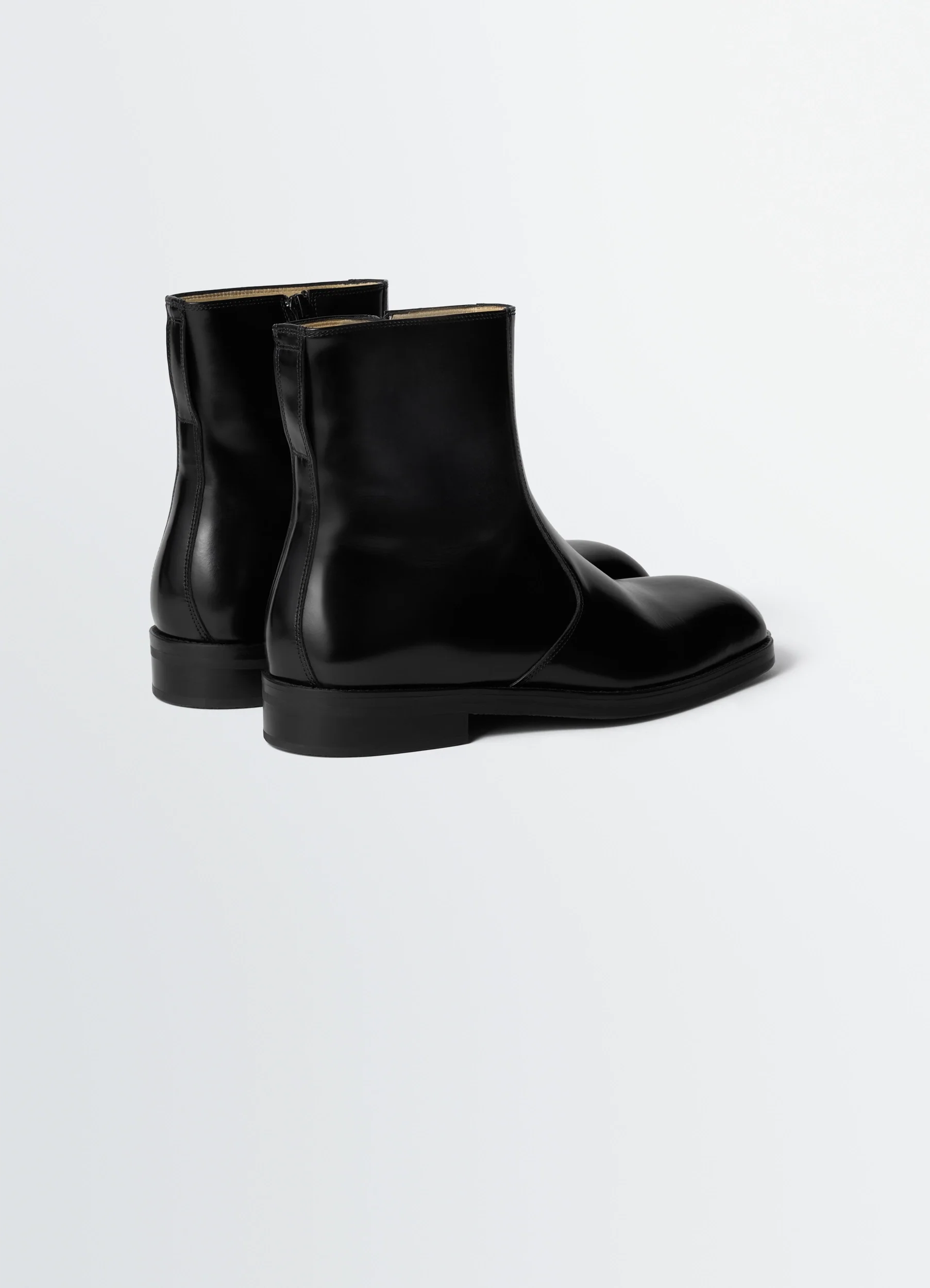 ZIPPED BOOTS IN LEATHER - Image 4